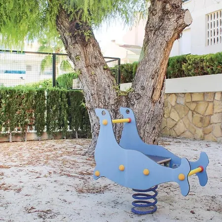 Appartement 3 Bedroom Beautiful In Alfaz Del Pi L'Alfas del Pi